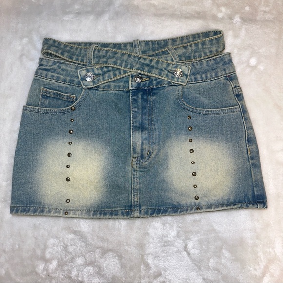EGO Strappy Waist Belted Studded Mini Skirt In Blue Vintage Washed Denim Size 4 - Picture 5 of 11